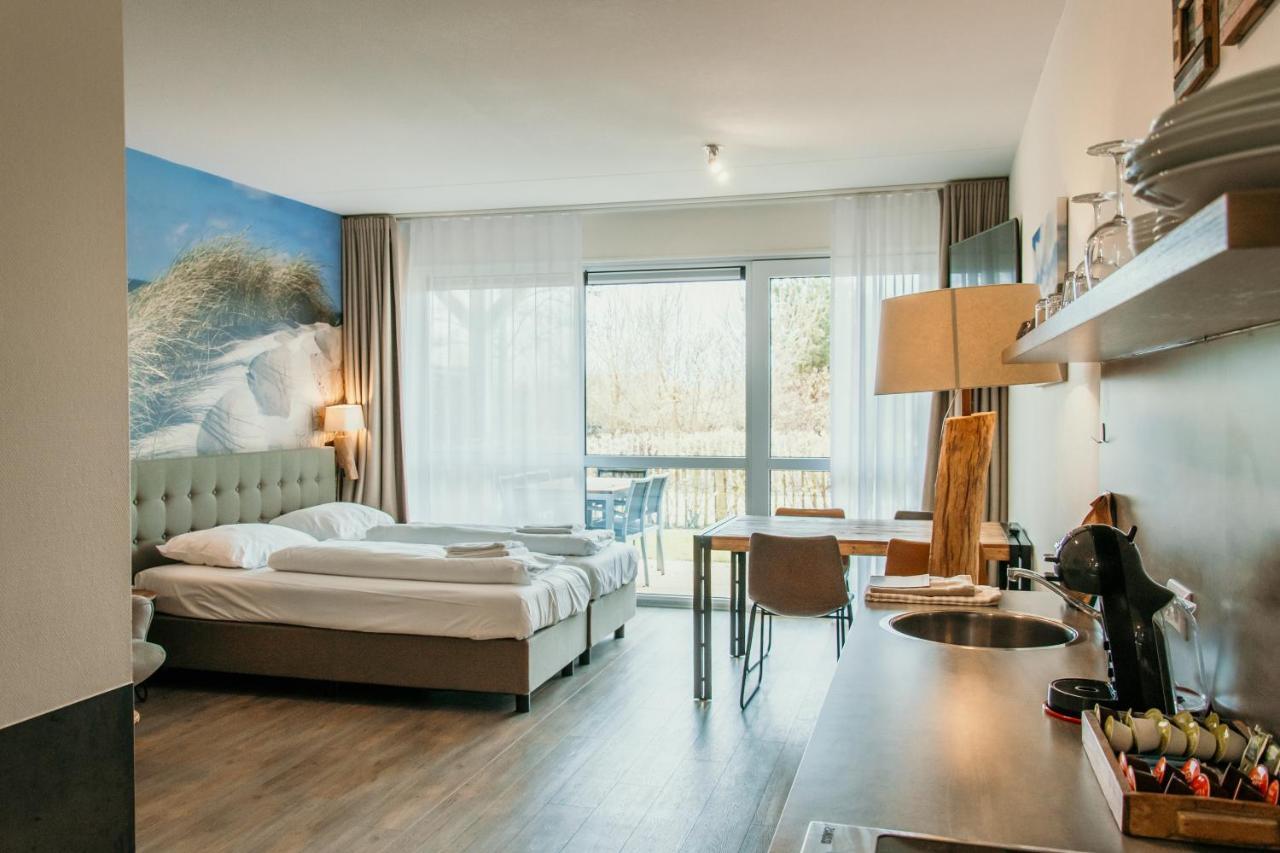 Hotel De Zeeuwse Kust Ренессе Экстерьер фото